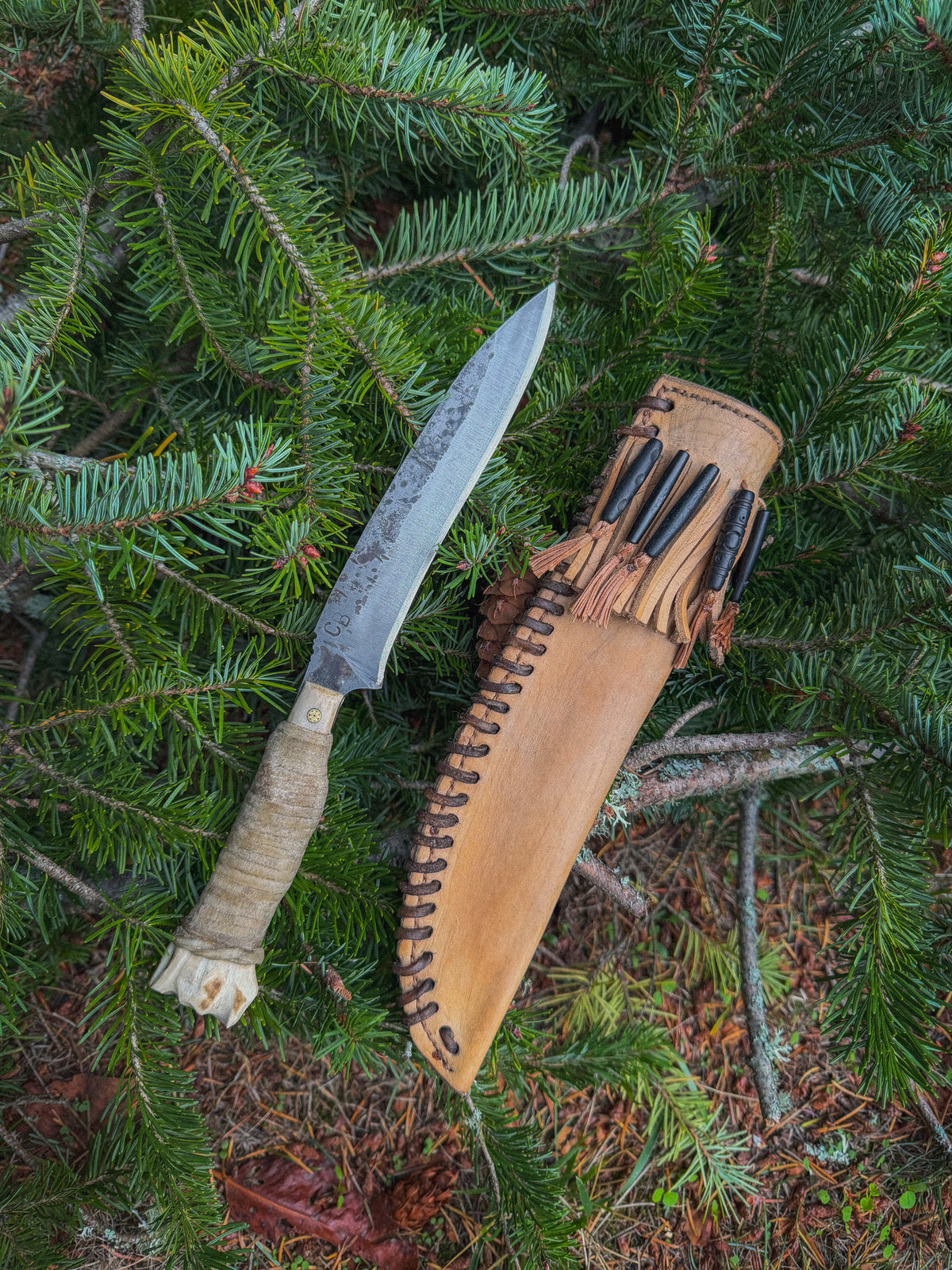 Hawkeye - 7" Elk Bone Rawhide, Mosaic Pin, Leather Sheath